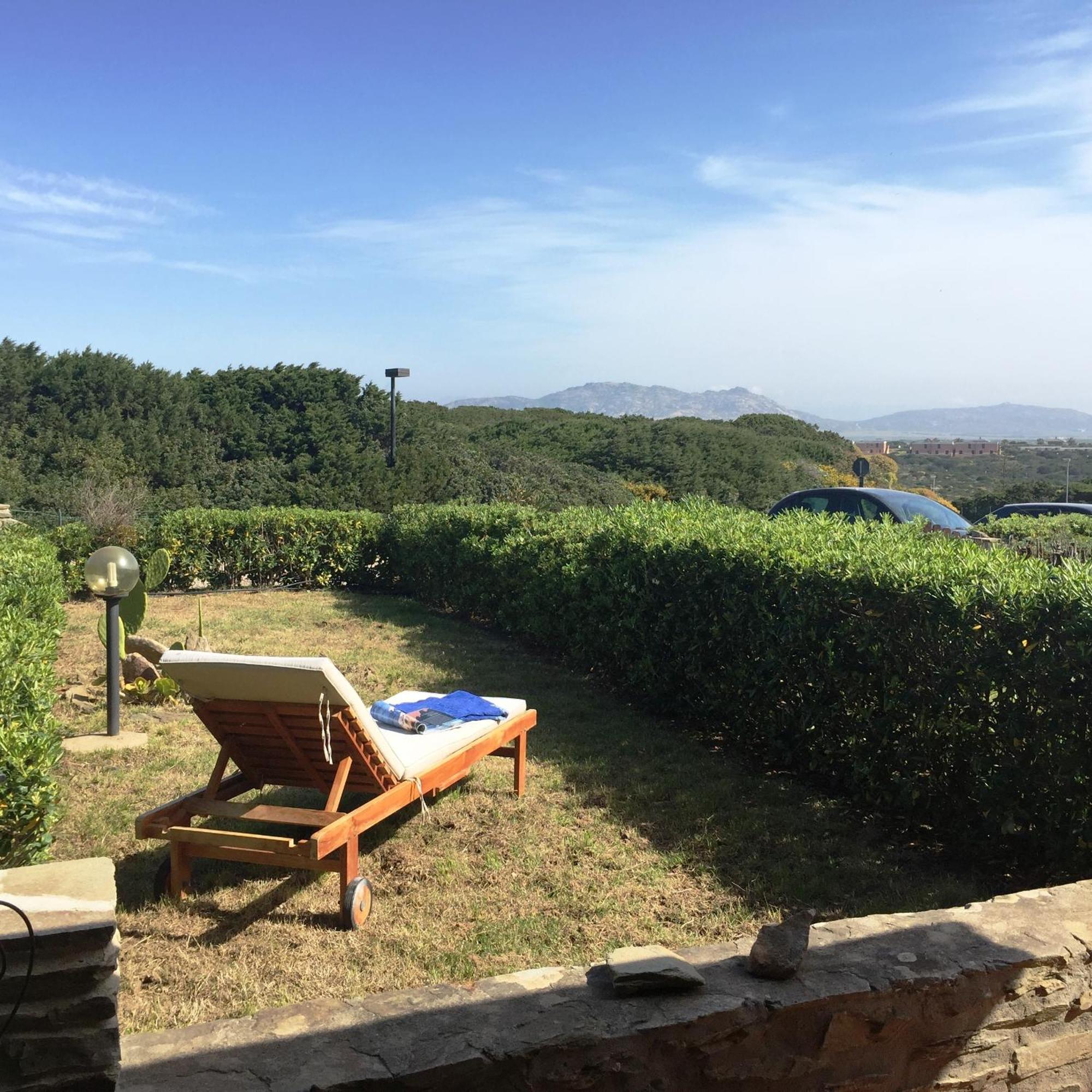 Villa Sardinia Re - Casa Ibiscus Stintino Exterior foto